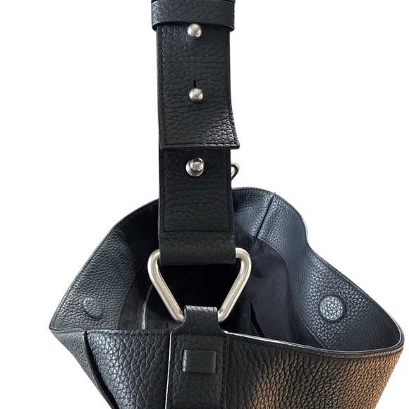 ALLSAINTS Captain North South Leather Tote in black - Picture 3 of 9